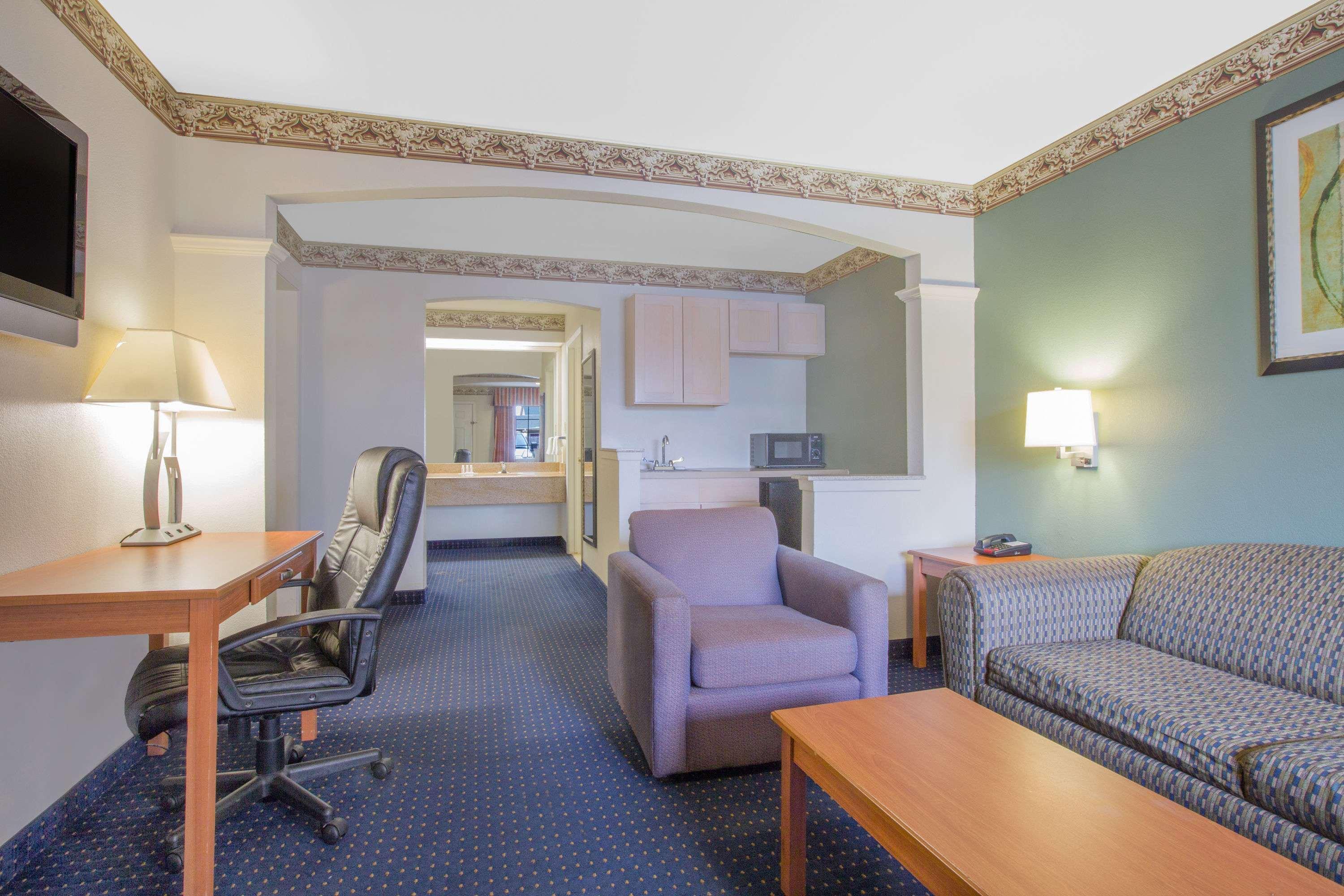 Days Inn By Wyndham Nacogdoches/Sfa University/Downtown Exteriér fotografie